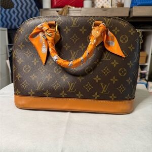 Louis Vuitton Vintage Alma PM